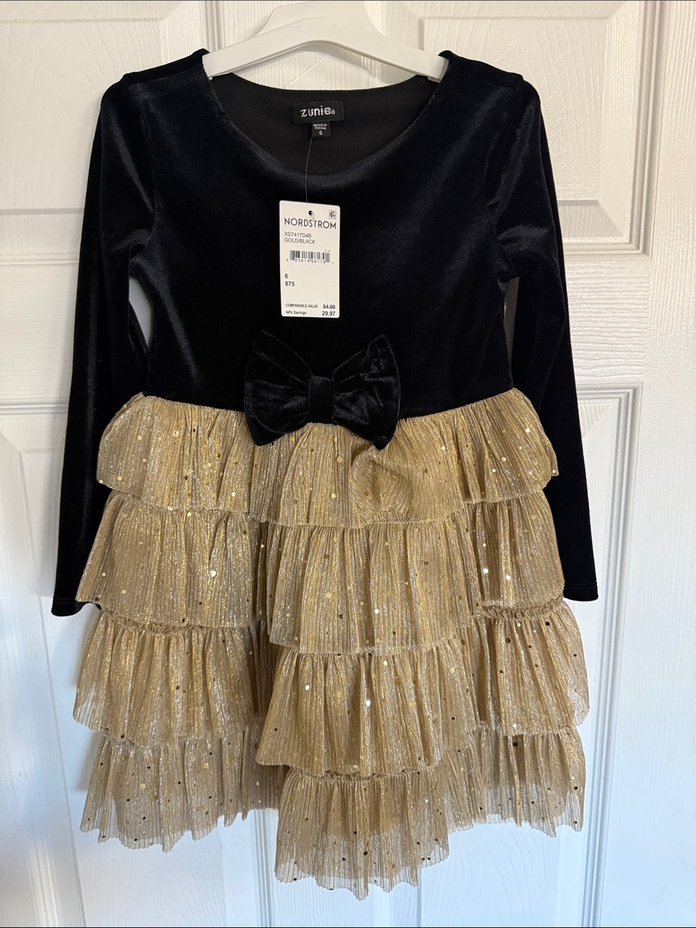 Girls size 6 Zunie Black Velvet Bodice with Gold Tiered Sparkle Tulle Dress NWT